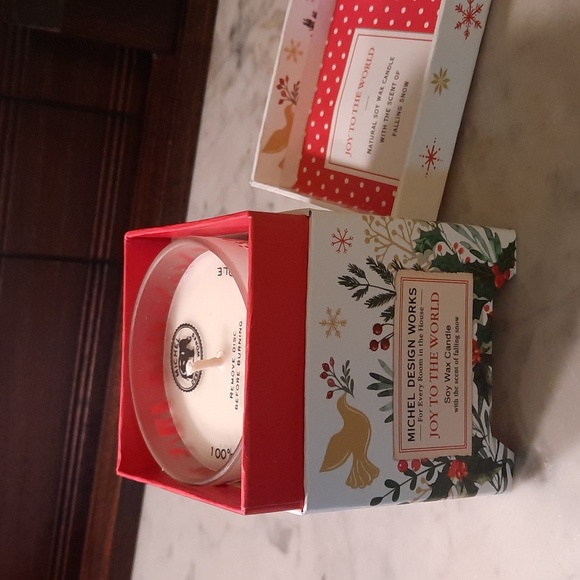 NWT. Michel Design Works Joy to the World Soy Candle in Decorative Box - Picture 6 of 13